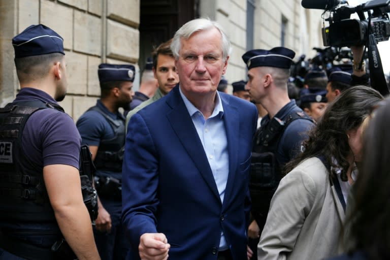 Michel Barnier le 26 juin 2024, après une réunion d'urgence du bureau politique des Républicains à Paris (Dimitar DILKOFF)