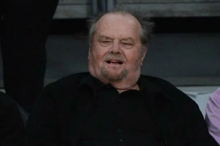 Jack Nicholson, triple ganador del Oscar, se encuentra retirado del mundo del cine, y su &#xfa;ltimo film data de 2010