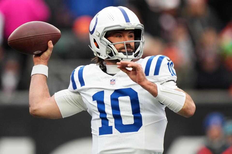 Gardner Minshew and the Indianapolis Colts host the Pittsburgh Steelers in the second game on the Week 15 NFL Saturday schedule.