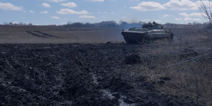 Ukraine continues to fight for its country, restraining the occupying forces of the Russian Federation