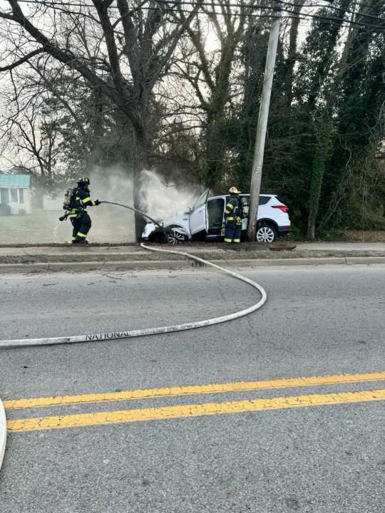 Suffolk Godwin Blvd crash (Courtesy: SFR)