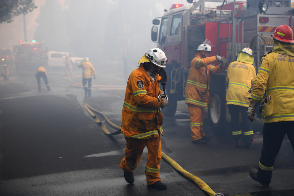 Picture of NSW Rural Fire Service personnel in Woodford NSW.