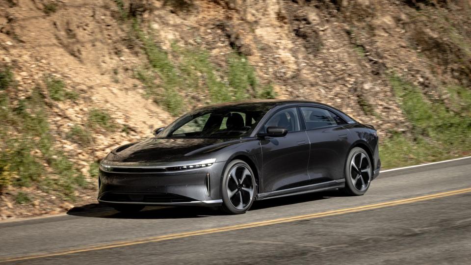 2024 lucid air