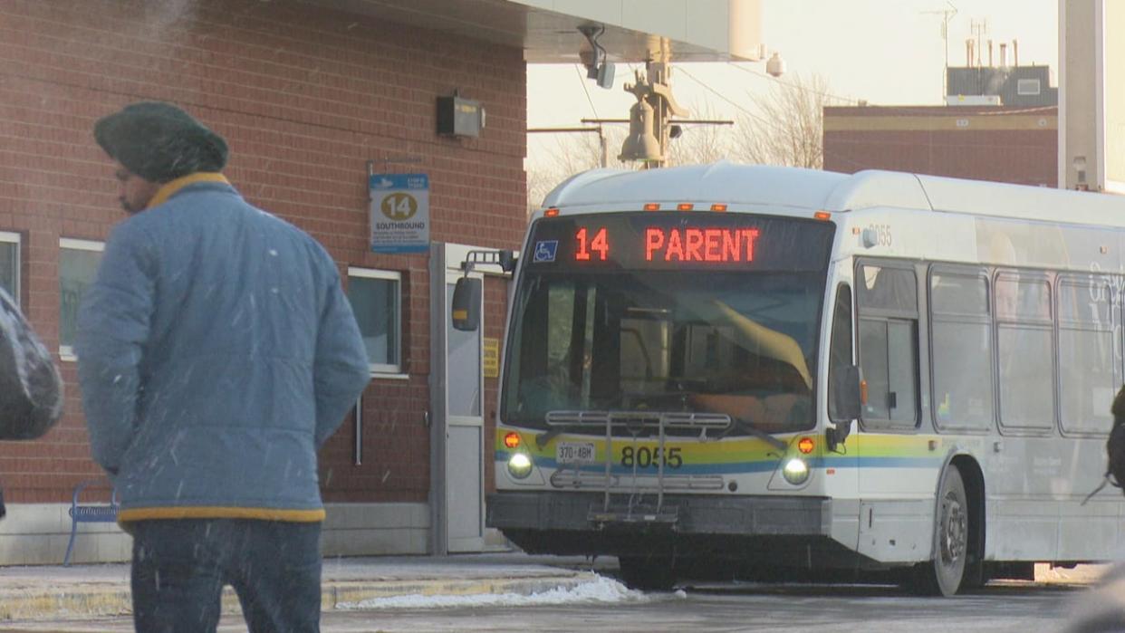 Windsor's public transit service is having troubles keeping buses on the road which is having an impact on service.  (Chris Ensing/CBC - image credit)