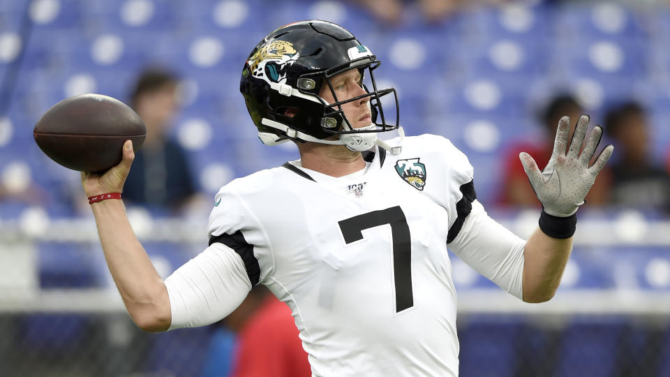 New team, new number: Jacksonville Jaguars quarterback Nick Foles switched from No. 9 to No. 7. (AP)