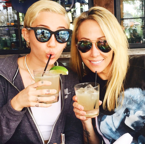 Miley and Tish Cyrus 