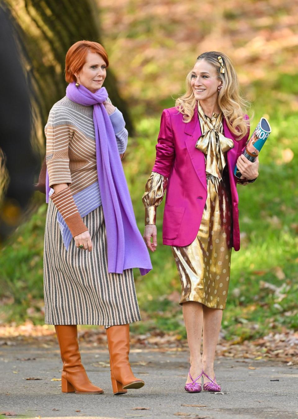 new york, new york november 16 cynthia nixon and sarah jessica parker are seen on the set of 
