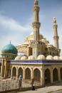 <p>It might be number three on the list, but Iraq is full of prized architecture and mosques such as this one. Due to its active insurgent conflict though, the Global Peace Index has marked it unsuitable for travel.</p>