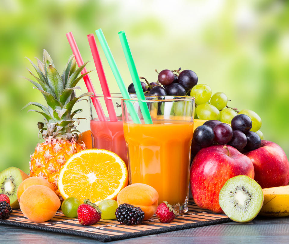 為什麼吃水果比喝果汁好？營養師公開果汁3缺點（圖／Getty Images）