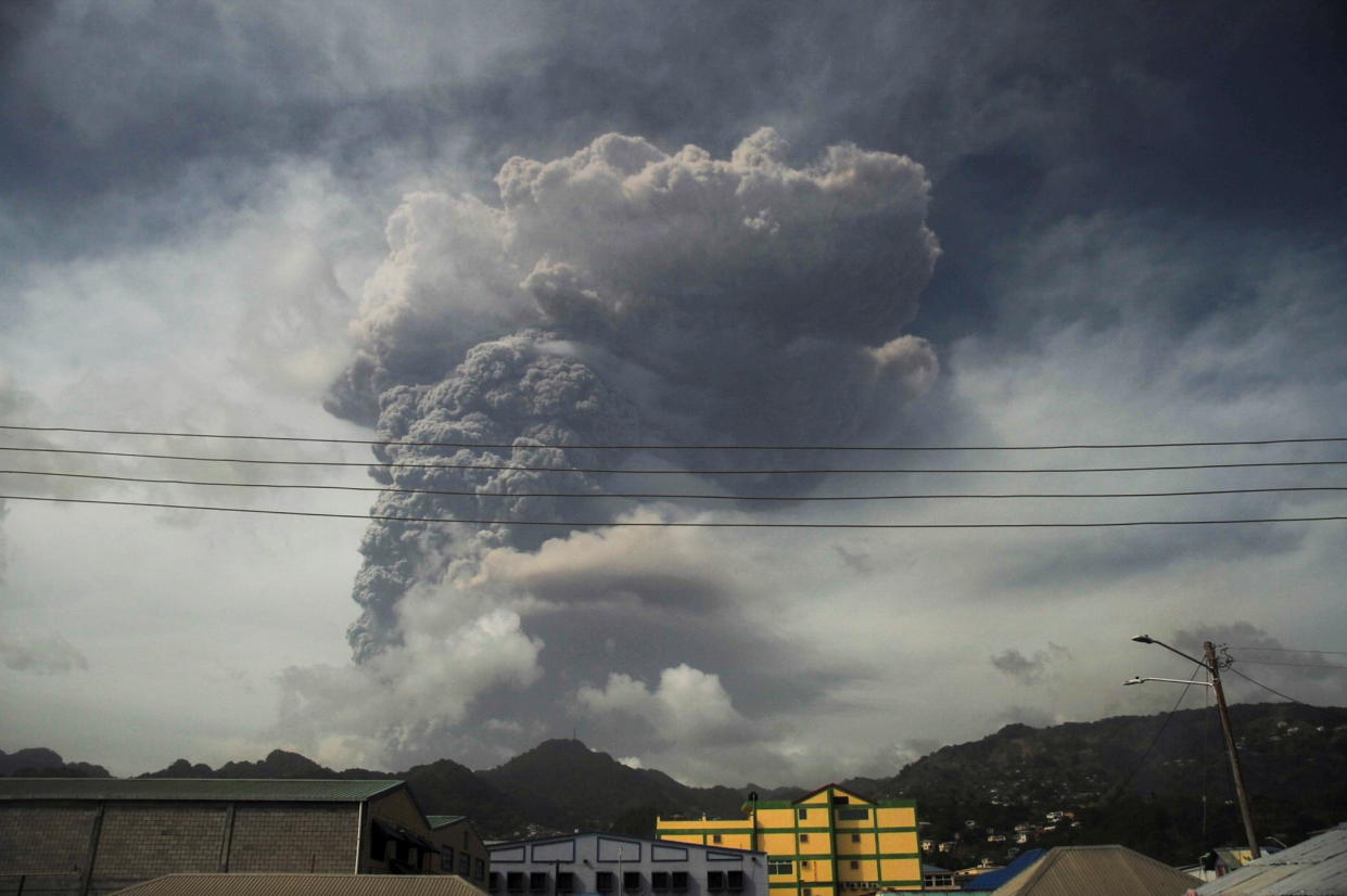 Ash and smoke billow as the La Soufriere volcano erupts in Kingstown on the eastern Caribbean island of St. Vincent April 9, 2021.  REUTERS/Robertson S. Henry