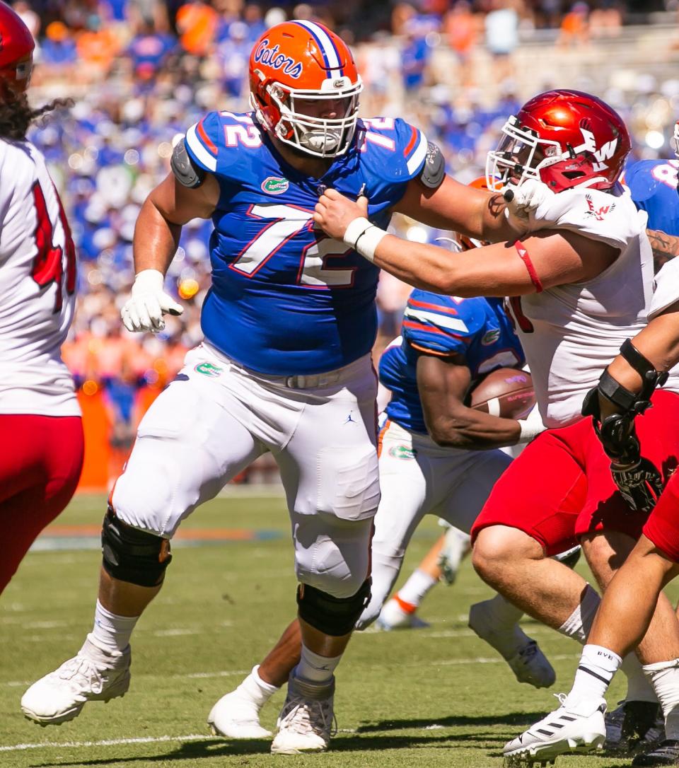 Florida Gators offensive lineman Josh Braun (72) defends his quarterback in the second half at Steve Spurrier Field at Ben Hill Griffin Stadium in Gainesville, FL on Sunday, October 2, 2022. [Doug Engle/Gainesville Sun]