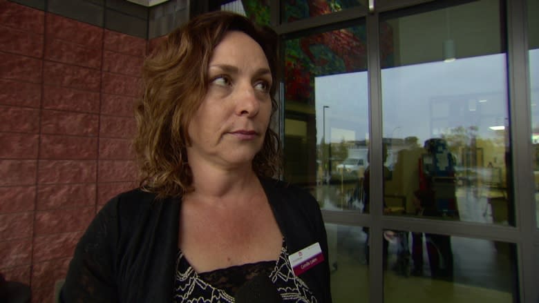 Edmonton school tries to battle parent parking problems
