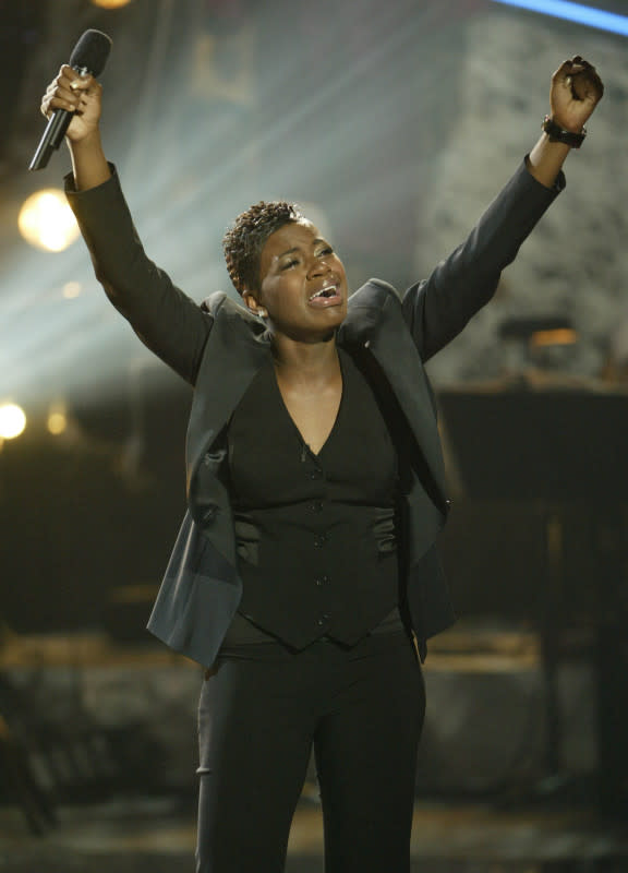 Winner Fantasia Barrino performs on stage at the "American Idol" Season 3 Grand Finale at the Kodak Theatre on May 26, 2004 in Hollywood. <p>Frank Micelotta/Getty Images</p>