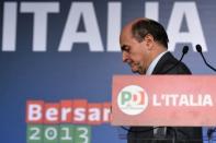 Nach den Parlamentswahlen in Italien ist keine Lösung für den politischen Patt in Sicht. Der Chef der Mitte-links-Allianz, Pier Luigi Bersani, sprach von einer "dramatischen Situation". In Europa wurden Sorgen um eine Verschärfung der Eurokrise laut