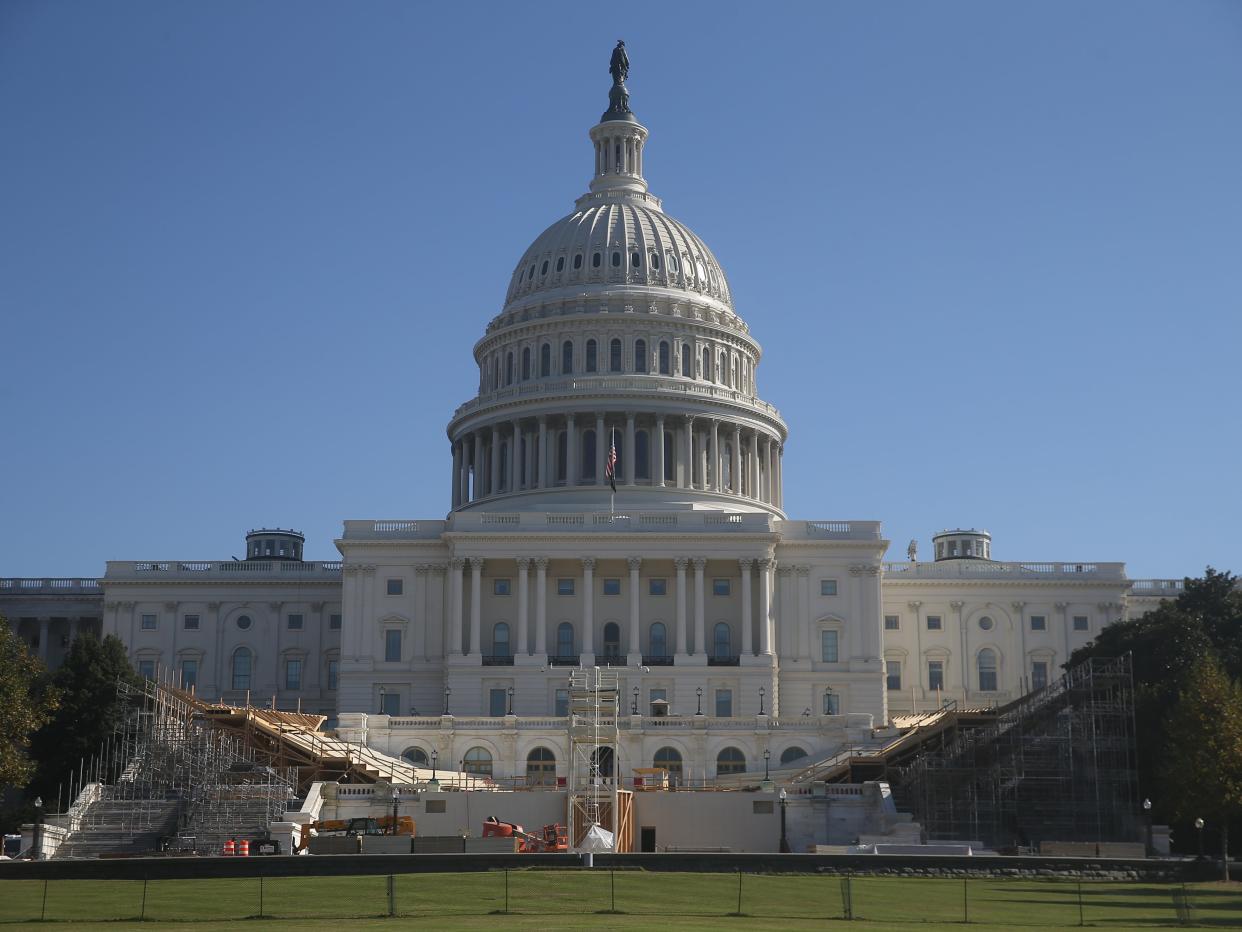  Preparations for the inauguration by the United States Capitol Building are underway (Yegor Aleyev/TASS)