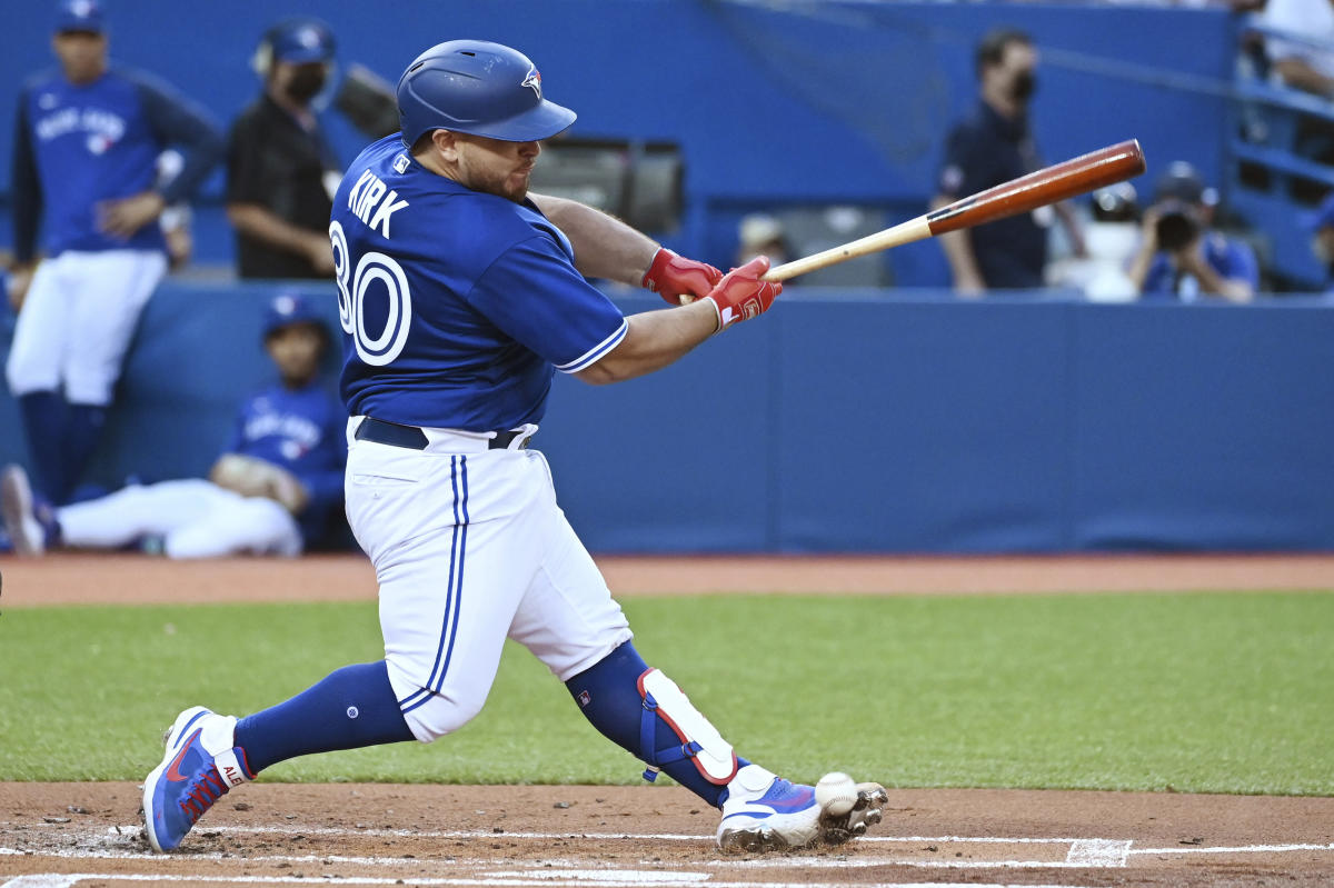 Guerrero's go-ahead double helps Blue Jays rally past O's 10-7