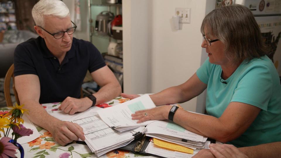 Anderson Cooper and Becky Sword / Credit: 60 Minutes