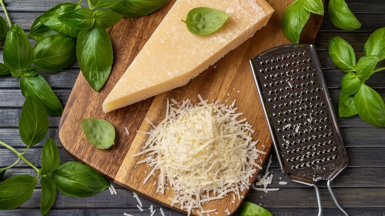 Shredded parmesan cheese