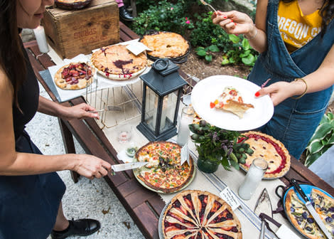 It's a pie party!