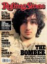 La cadena de tiendas 7-Eleven se sumó este jueves al boicot de varios minoristas estadounidenses a la última edición de la revista Rolling Stone, por poner en portada al acusado de los atentados de la Maratón de Boston, Dzhokhar Tsarnaev. (Rolling Stone/AFP | ho)