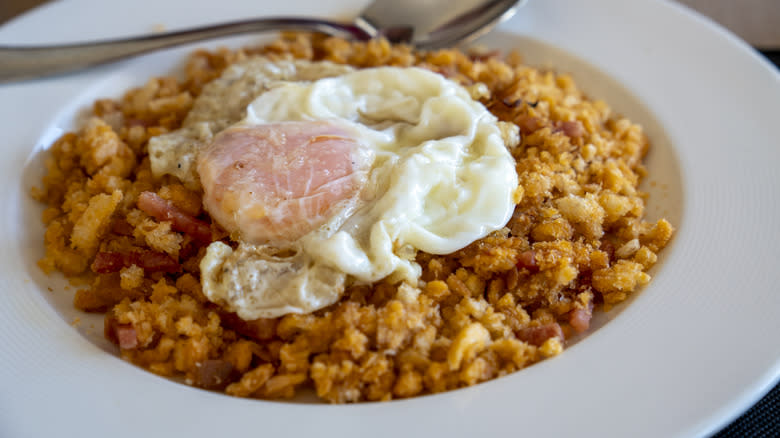 Migas fried egg on plate