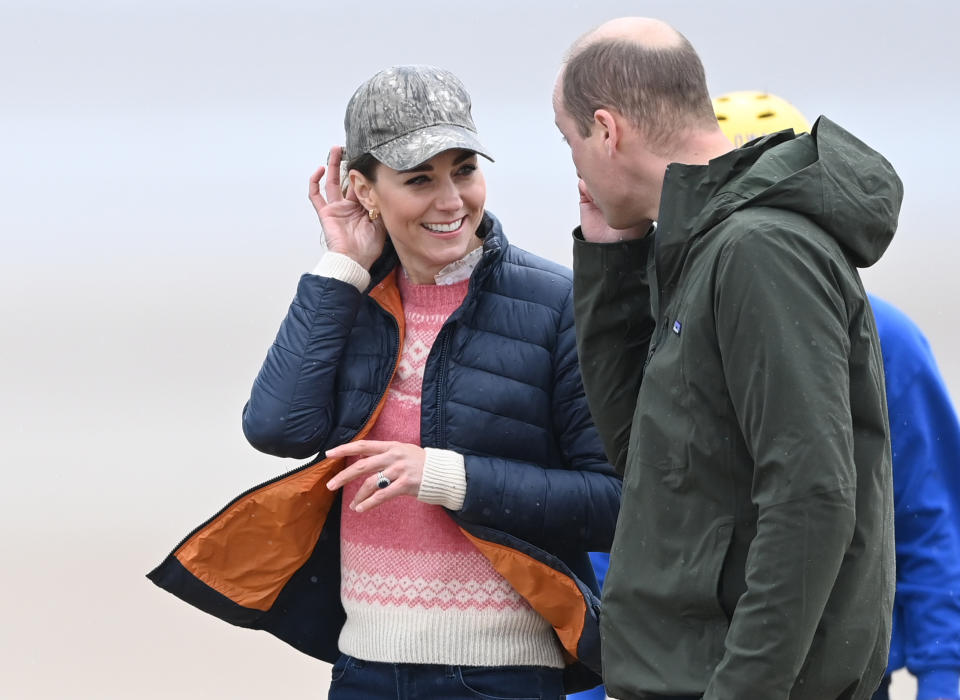 ST ANDREWS, SCOTLAND - MAY 26: Prince William, Duke of Cambridge and Catherine, Duchess of Cambridge join young carers from Fife for a session of Land Yachting on May 26, 2021 in St Andrews, Scotland. (Photo by UK Press Pool/UK Press via Getty Images)