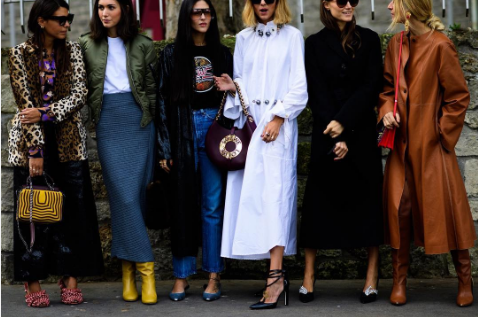 <p>What's better than one amazing outfit? An entire squad. Girls who stick together totally owned the streets this year. [Photo: Le21eme/ Instagram] </p>