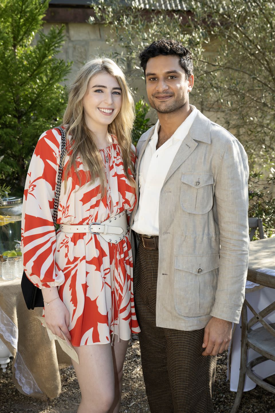 georgie stone and shiv palekar as mackenzie hargreaves and haz devkar in neighbours