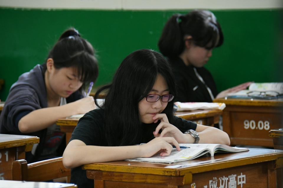 大學指考分發今（8）日上午放榜，錄取率為96.92％較去年低，但缺額數3488人創下8年新高。（圖／NOWnews資料照）