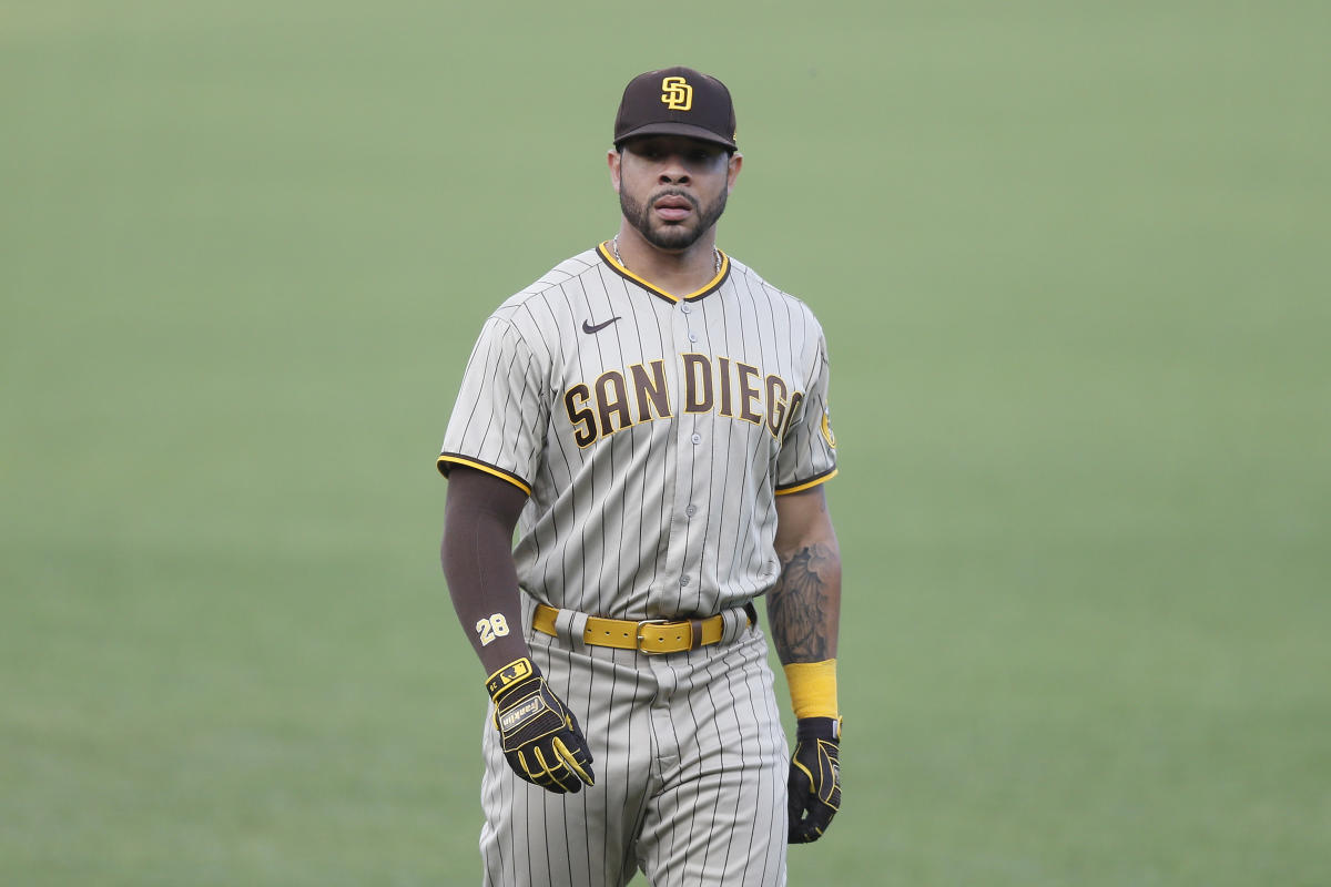 Padres OF Tommy Pham stabbed in back, required surgery