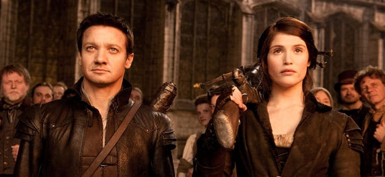 <span class="caption">Jeremy Renner and Gemma Arterton as Hansel and Gretel.</span> <span class="attribution"><span class="source">© 2013 - Paramount Pictures</span></span>