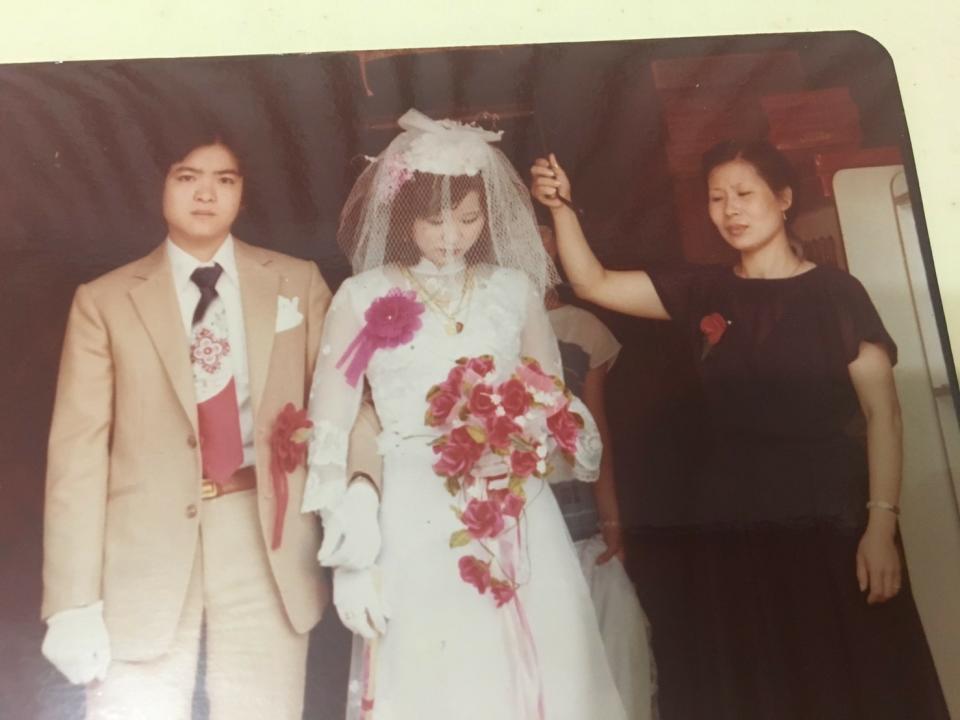 米可白父母當年結婚照片。（圖／台視）