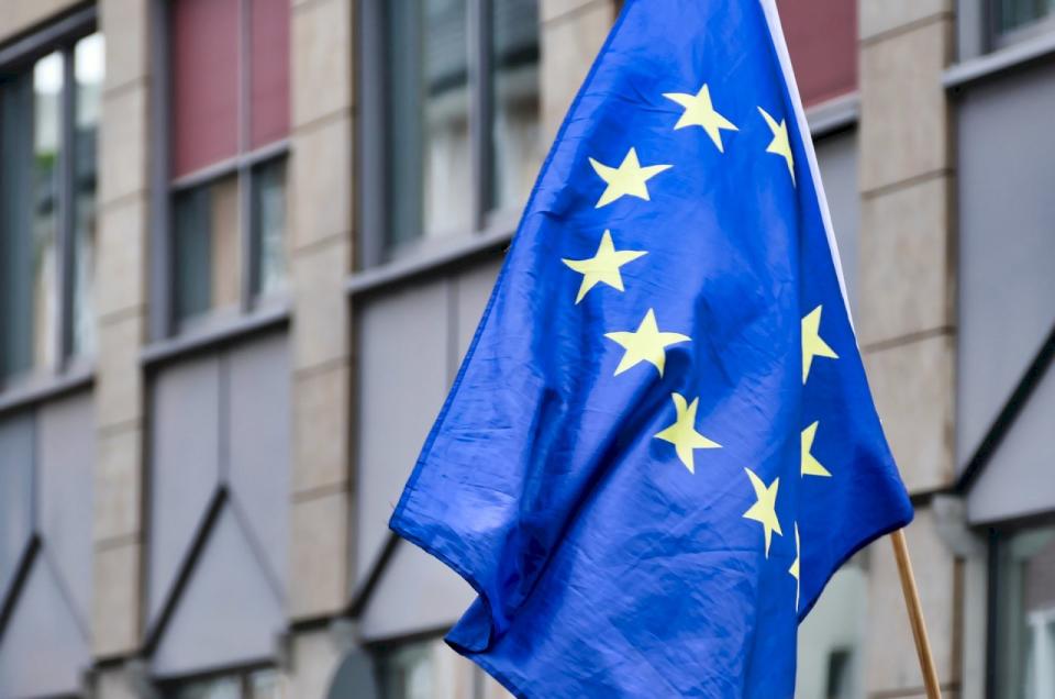 歐盟各會員國11日同意放寬今年夏季的旅遊限制。(圖：Pixel)