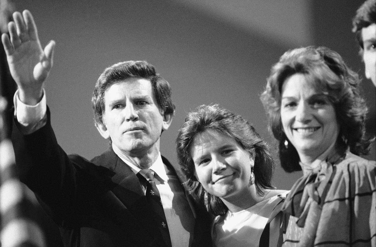 Sen. Gary Hart waves from the podium as his daughter Andrea, center, and his wife Lee join him following his address to the third session of the Democratic National Convention, Wednesday, July 18, 1984 in San Francisco. 
