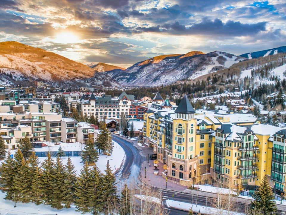 Celebrated après and scenic gondola rides dot Colorado’s pistes (Getty Images)