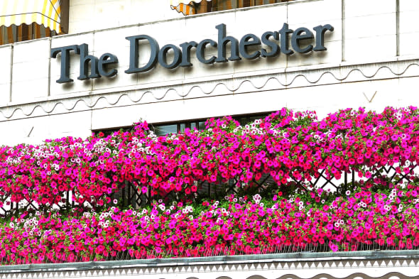 Dorchester Hotel London targeted by smash-and-grab raiders again