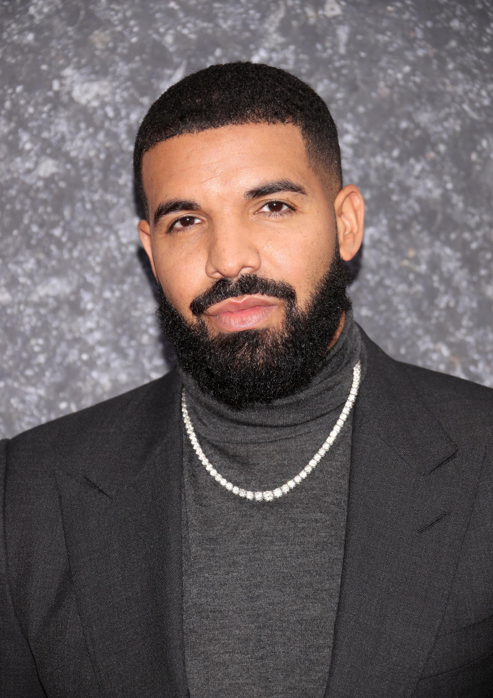 Drake Threatened To Quit ‘degrassi Over Wheelchair Storyline Writer Claims 
