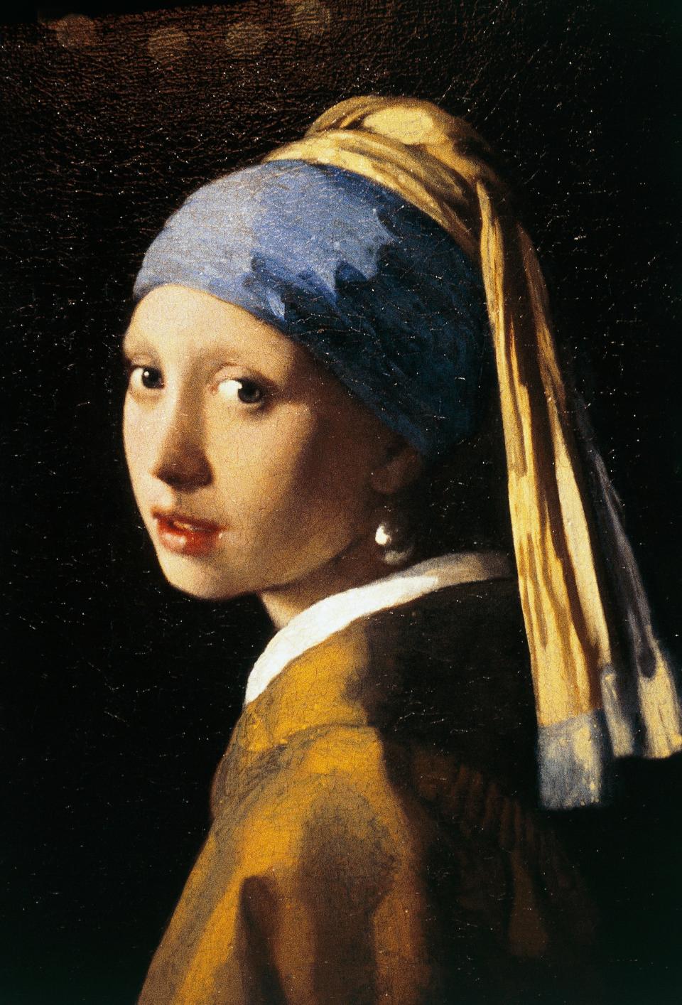 Girl with a Peal Earring