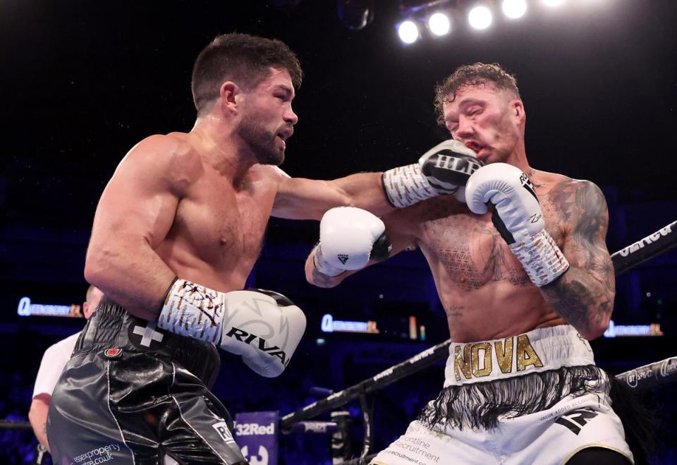 Zach Parker (right) retired from his fight with Ryder after suffering a broken hand (Getty)