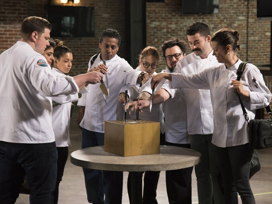 top-chef-preview-s15e08-knives-FT-BLOG1217.JPG