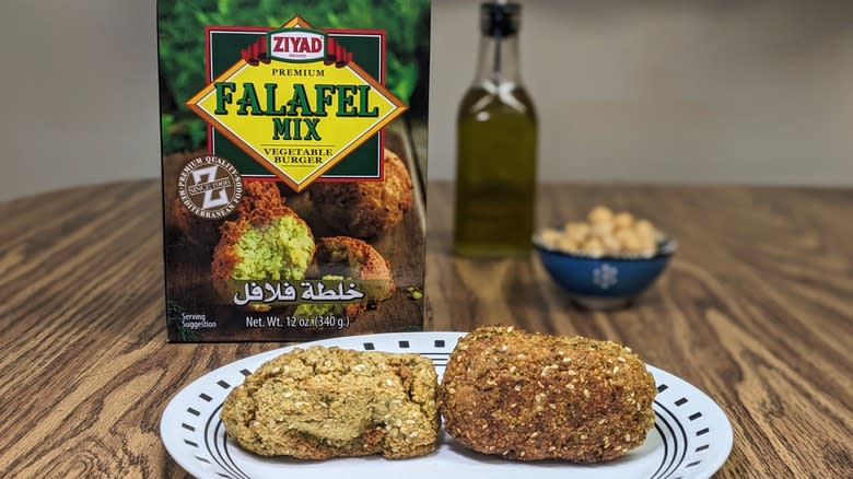 Ziyad box with falafels