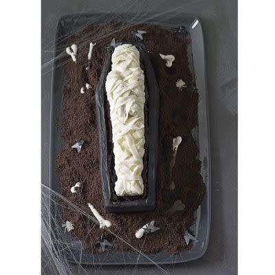 Mummy in a Coffin Cake