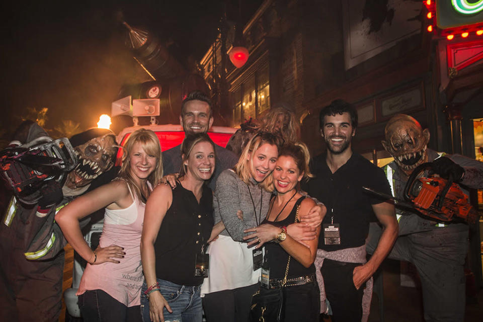 The cast of the upcoming 'Full House’ reboot, 'Fuller House,’ including (from L-R) Jodie Sweetin; Andrea Barber; John Brotherton; Natasha Bure (who’s not on the show) and her mom Candace Cameron Bure; and Juan Pablo DiPace scared themselves silly days before Halloween. (Courtesy of NBC Universal)