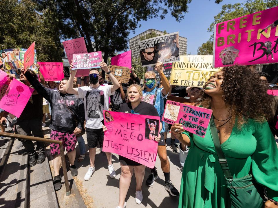 #FreeBritney supporters holding signs gathered outside the Stanley Mosk Courthouse building in downtown Los Angeles