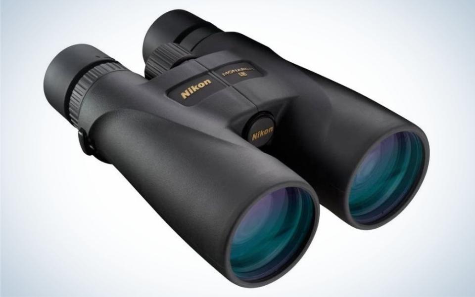 Nikon 7583 Monarch 20x56 are the best binoculars for stargazing that are lightweight. 