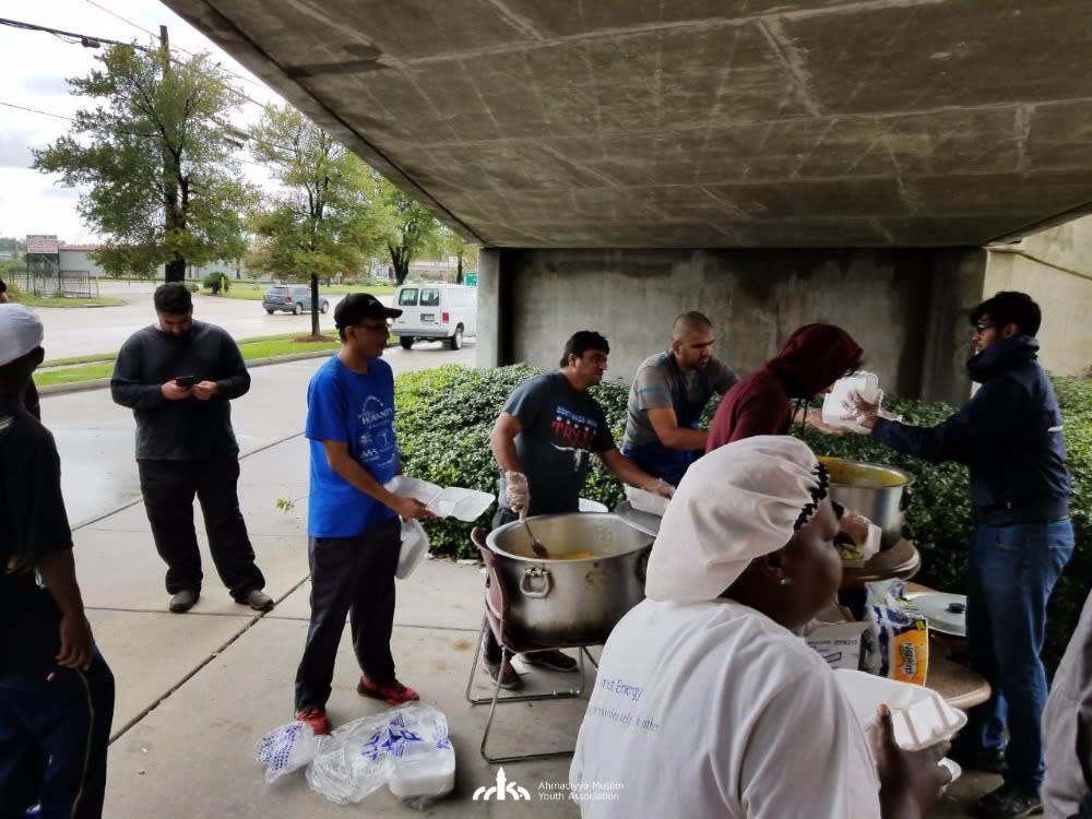<span class="article-embeddable-caption">Ahmadiyya Muslim Youth Association members serving food in the Houston-area in the wake of Harvey. </span><cite class="article-embeddable-attribution">Source: Ahmadiyya Muslim Youth Association USA</cite>