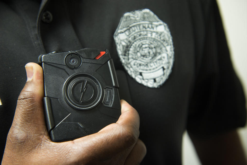 No police department&rsquo;s body camera policy&nbsp;earned a perfect rating, and almost all failed across multiple metrics. (Photo: Linda Davidson/The Washington Post via Getty Images)