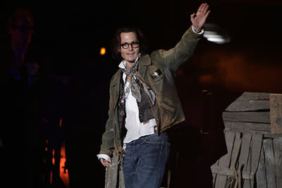 Johnny Depp at the Disneyland premiere of Walt Disney Pictures' Pirates of the Caribbean: At World's End