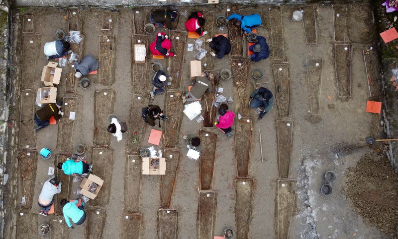 Aranzadi Science Society gathers remains of prisoners who died in a Francoist prison in the Basque town of Orduna