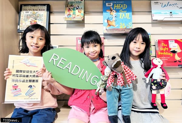 新北市立圖書館板橋四維分館特別從四月份起推出一系列免費的「兒童英文閱讀派對」。（圖：新北市立圖書館提供）
